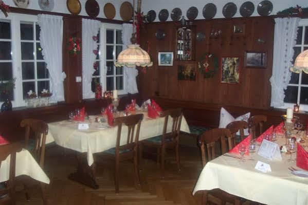 Gasthaus Linde Gasthuis 2*